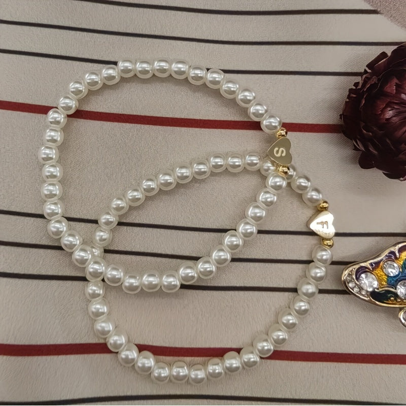 Chic bracelet with A-Z initial and heart