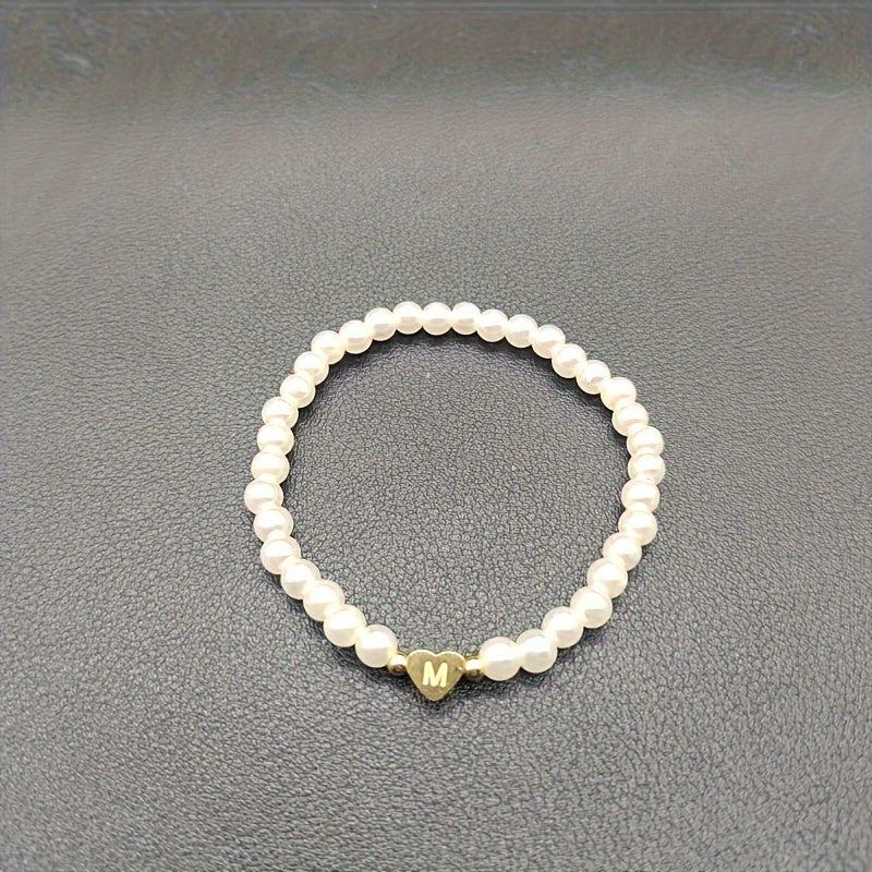 Chic bracelet with A-Z initial and heart