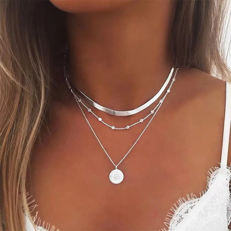 Gelaagde Zilveren Ketting Set Met Choker En Hanger