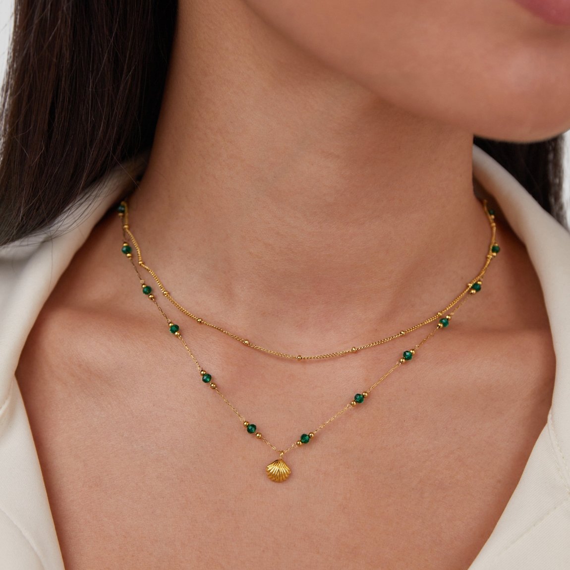 Stylish gold necklace