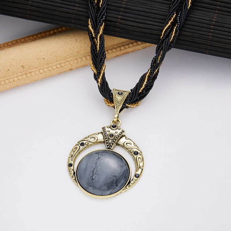 Bohemian necklace with pendant