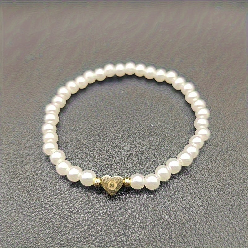 Chic bracelet with A-Z initial and heart