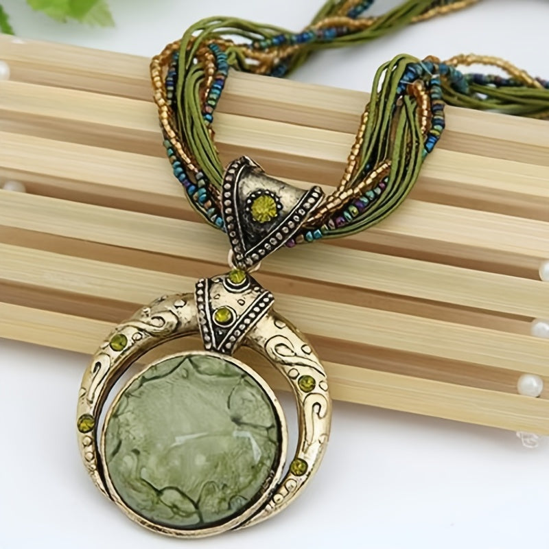 Bohemian necklace with pendant