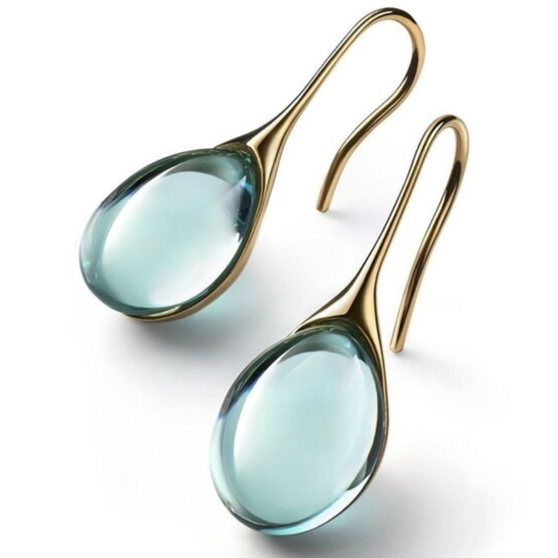 Chic dangling earrings with crystal