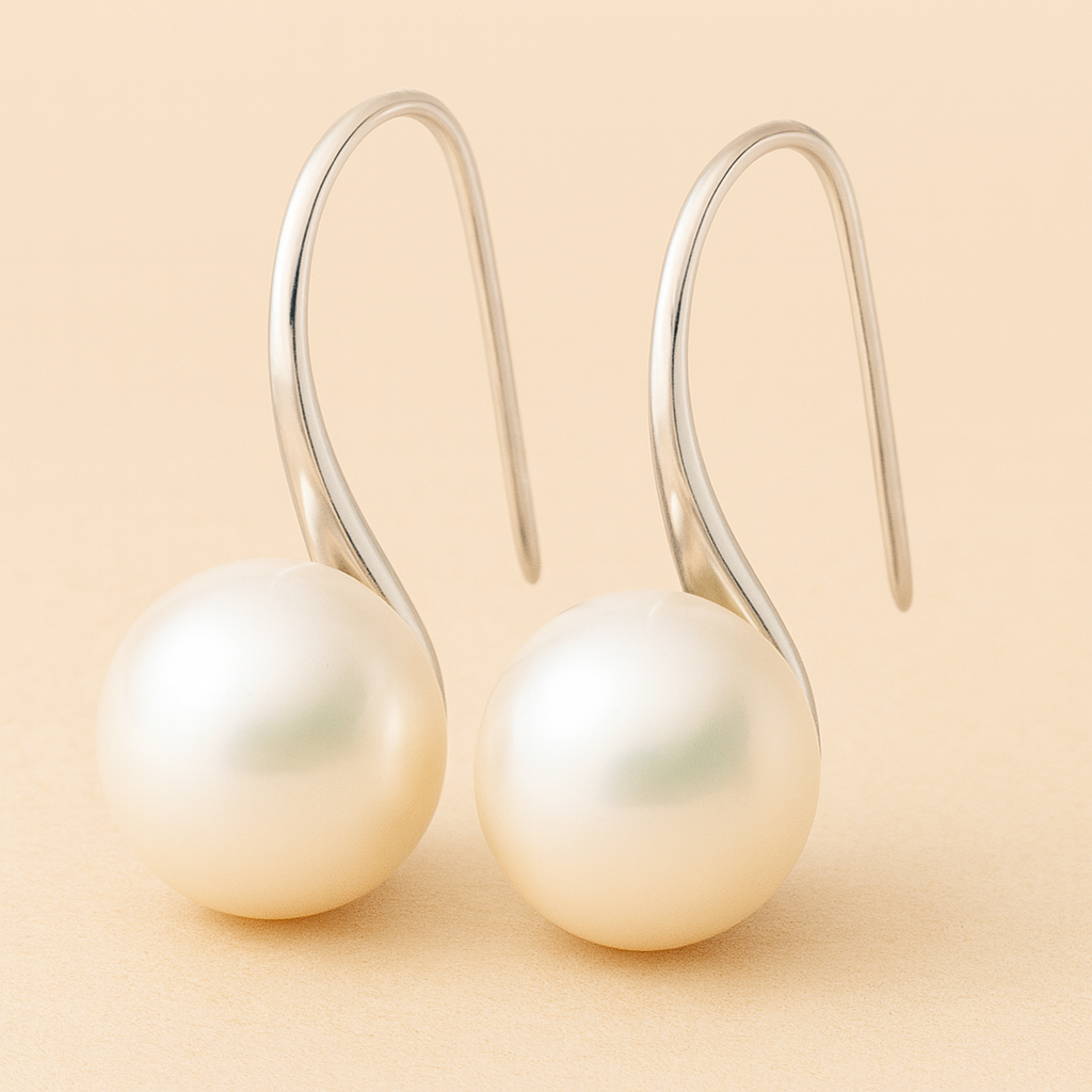 Elegante oorhangers met parels